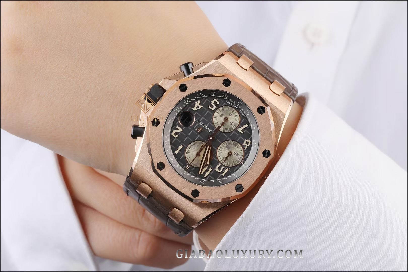 Đồng Hồ Audemars Piguet Royal Oak Offshore 26470OR.OO.A125CR.01
