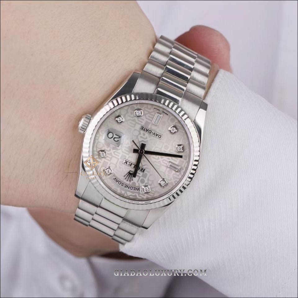 Đồng Hồ Rolex Day Date 36 118239 Mặt Số Vi Tính Bạc