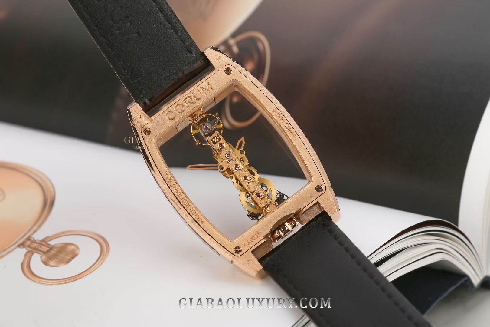 Đồng Hồ Corum Golden Bridge 113.160.55/0002 0000