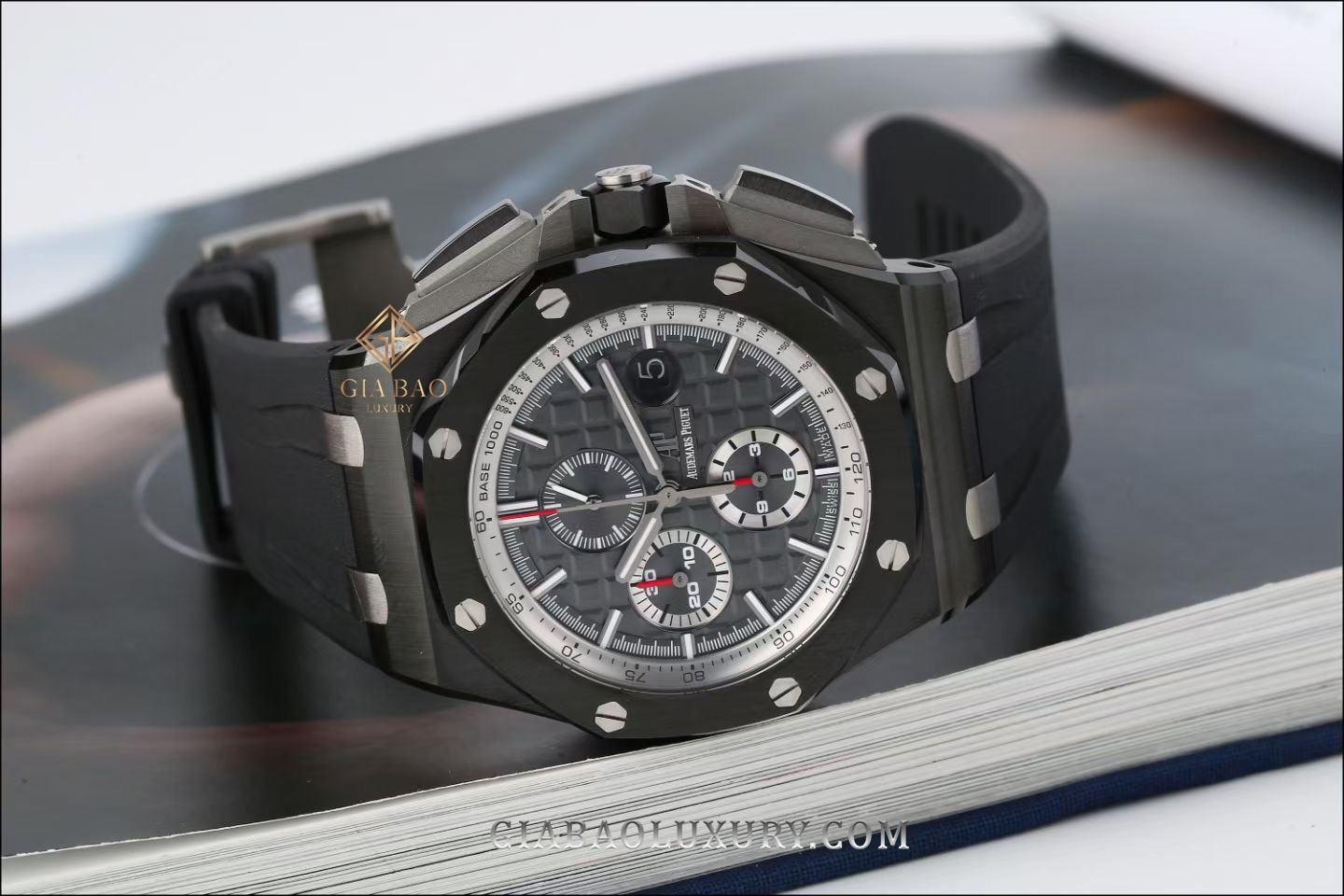Đồng Hồ Audemars Piguet Royal Oak Offshore Chronograph 26405CE.OO.A002CA.01