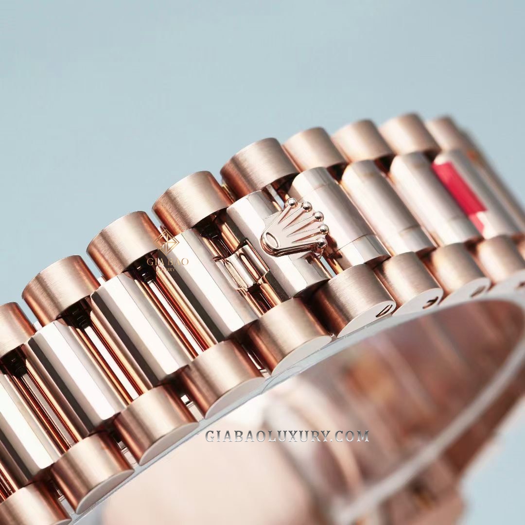 Đồng Hồ Rolex Day-Date 36 128235 Mặt Số Hồng Nạm Kim Cương