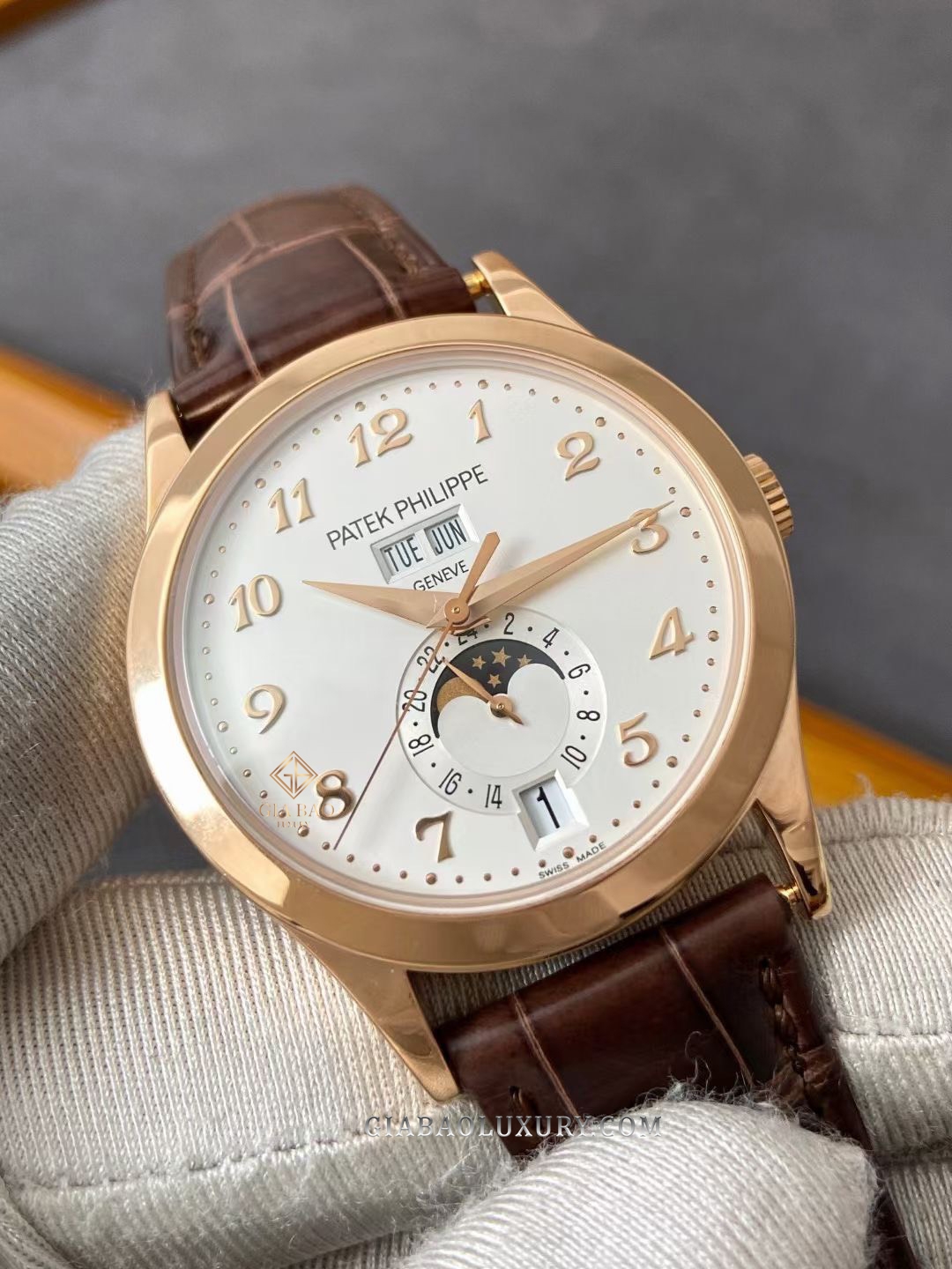 Đồng Hồ Patek Philippe Complications 5396R-012