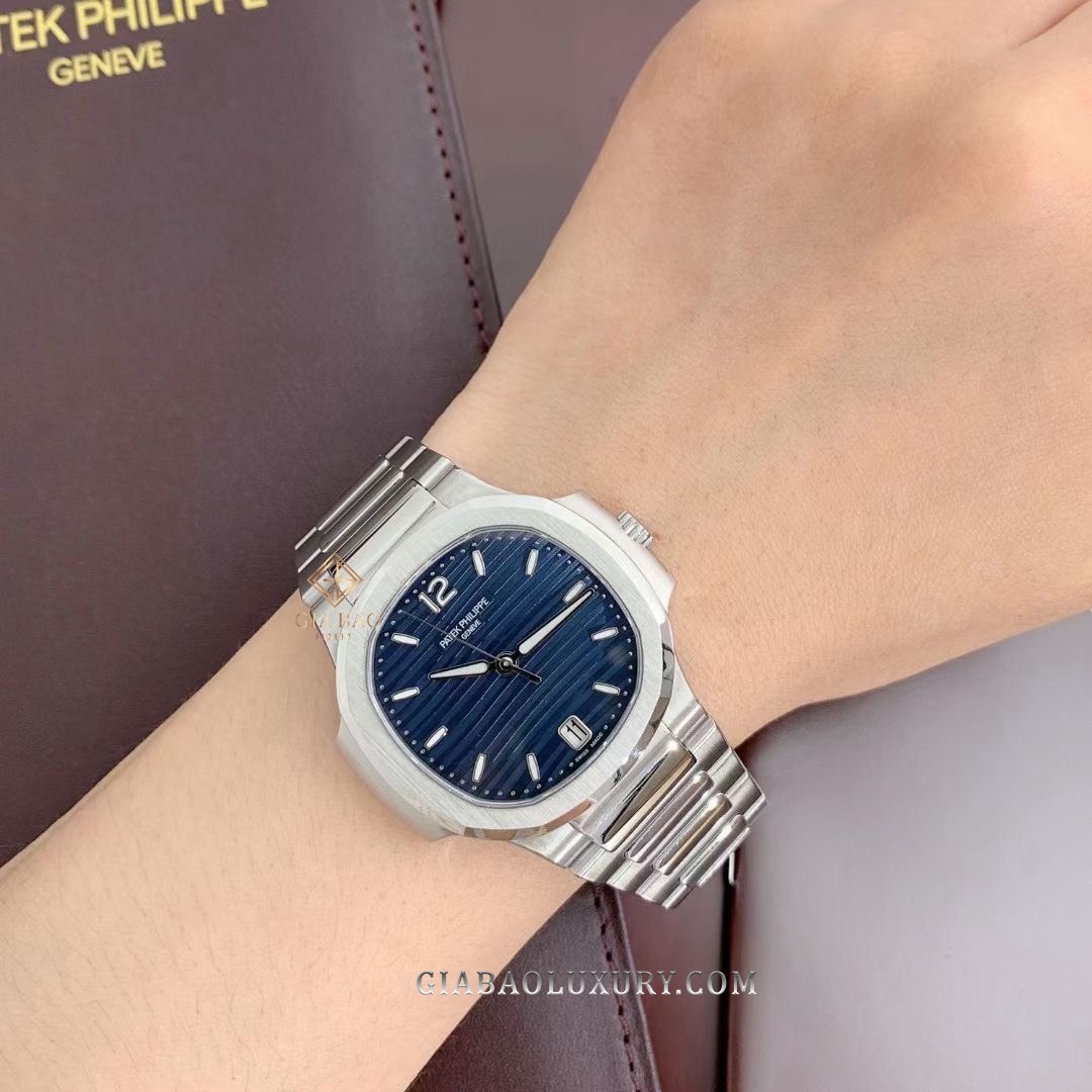 Đồng Hồ Patek Philippe Nautilus 7118/1A-001