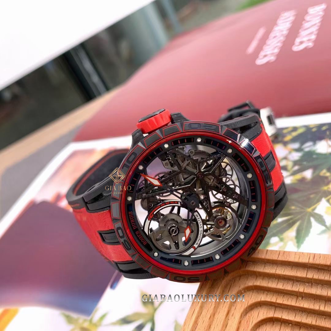 Đồng Hồ Roger Dubuis Excalibur Spider Carrbon RDDBEX0573