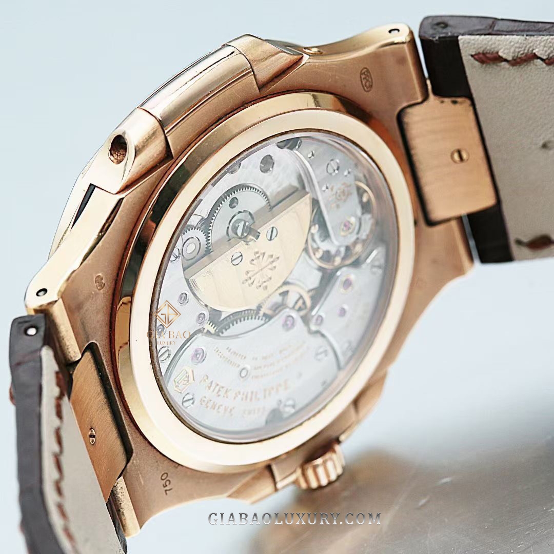 Đồng Hồ Patek Philippe Nautilus 5724R-001