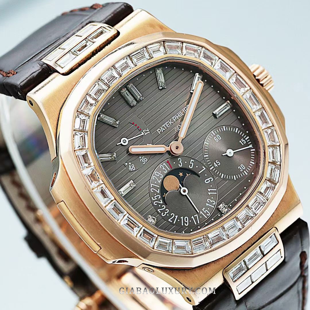 Đồng Hồ Patek Philippe Nautilus 5724R-001