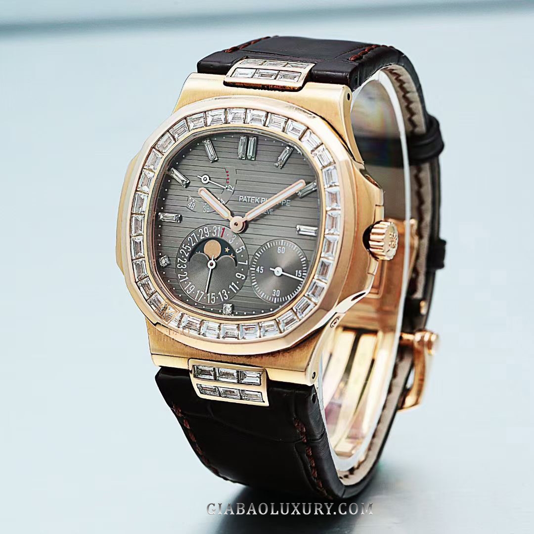 Đồng Hồ Patek Philippe Nautilus 5724R-001