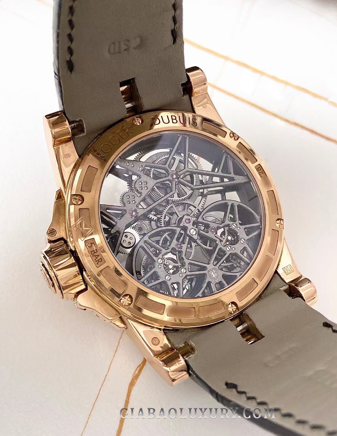 Đồng Hồ Roger Dubuis Skeleton Double Flying Tourbillon RDDBEX0283