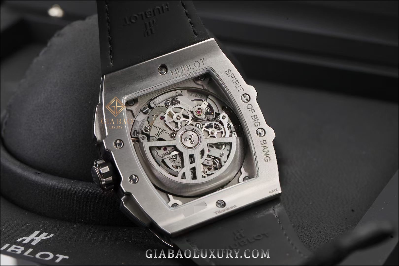 Đồng Hồ Hublot Spirit Of Big Bang 641.NX.0173.LR.1704