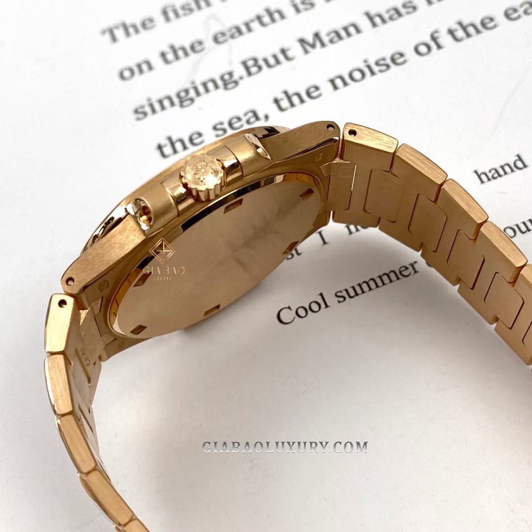 Đồng Hồ Patek Philippe Nautilus 7010/1R-012