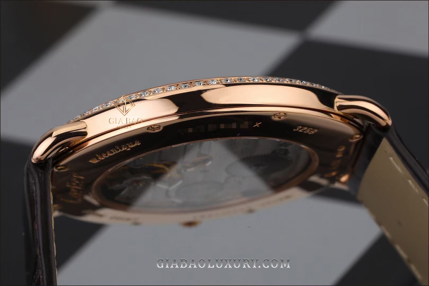 Đồng Hồ Cartier Ronde De Cartier WR007001