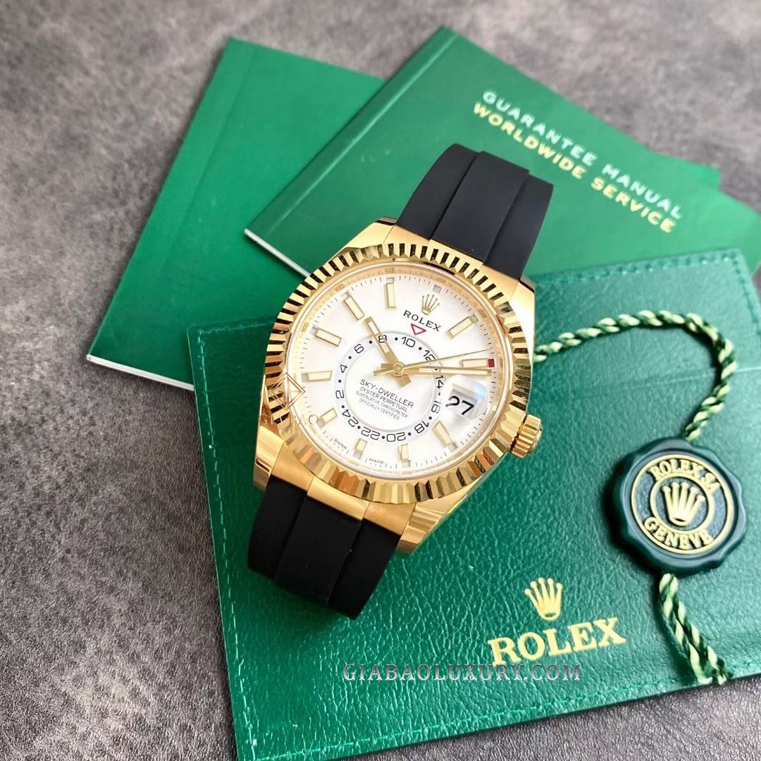 Đồng Hồ Rolex Sky Dweller 326238 Mặt Số Trắng