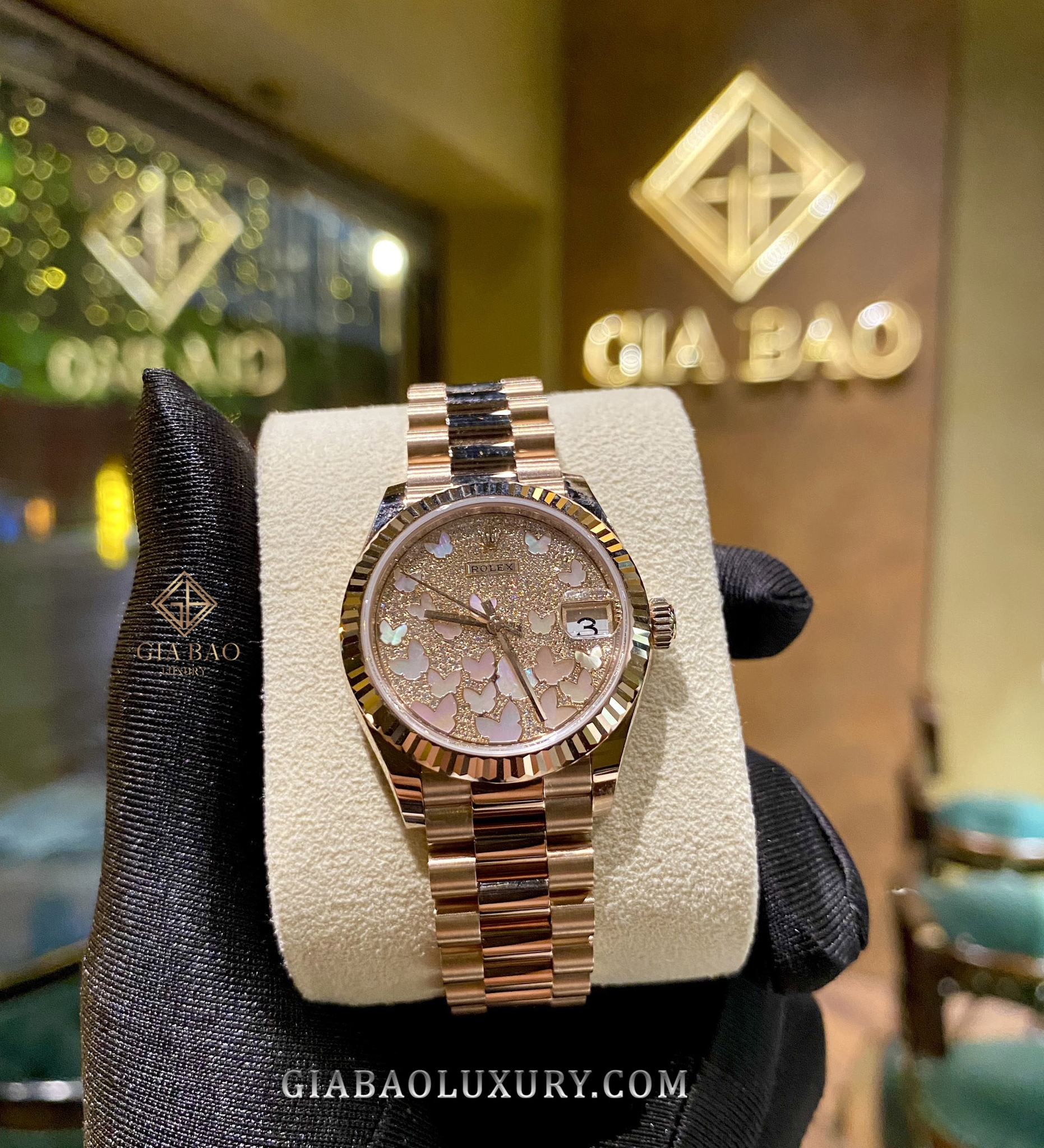 Đồng Hồ Rolex Datejust 31 278275 Mặt Số Vỏ Trai Họa Tiết Butterfly