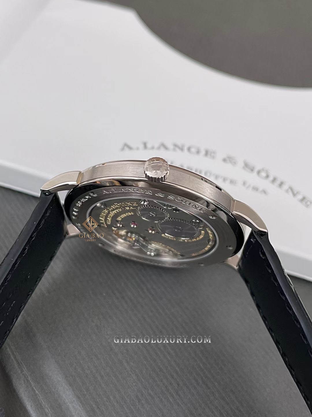 Đồng Hồ A. Lange & Söhne Saxonia 205.086