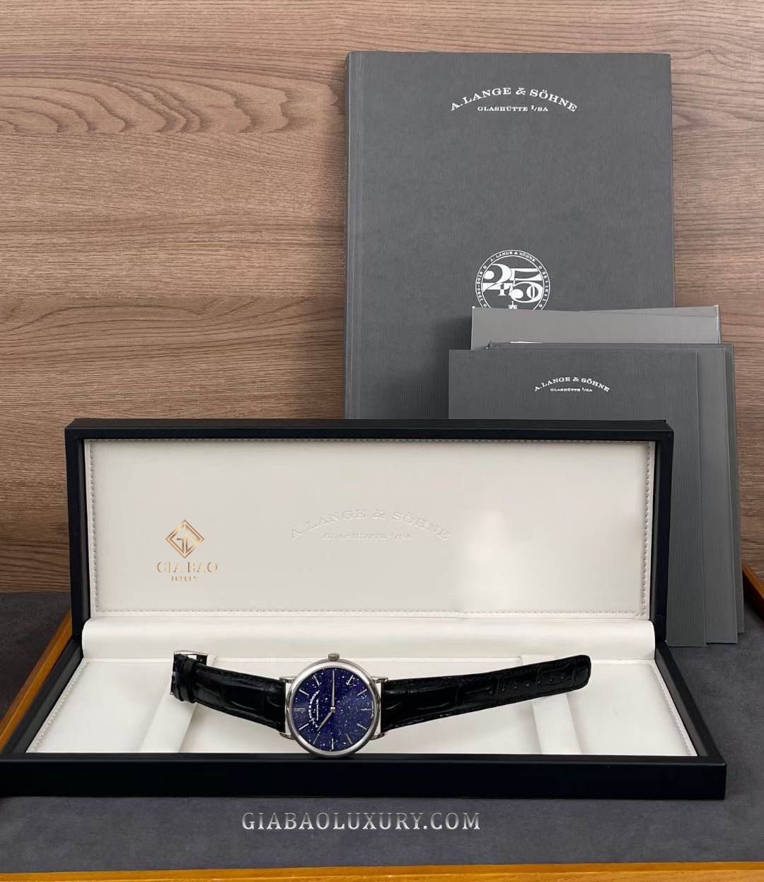 Đồng Hồ A. Lange & Söhne Saxonia 205.086