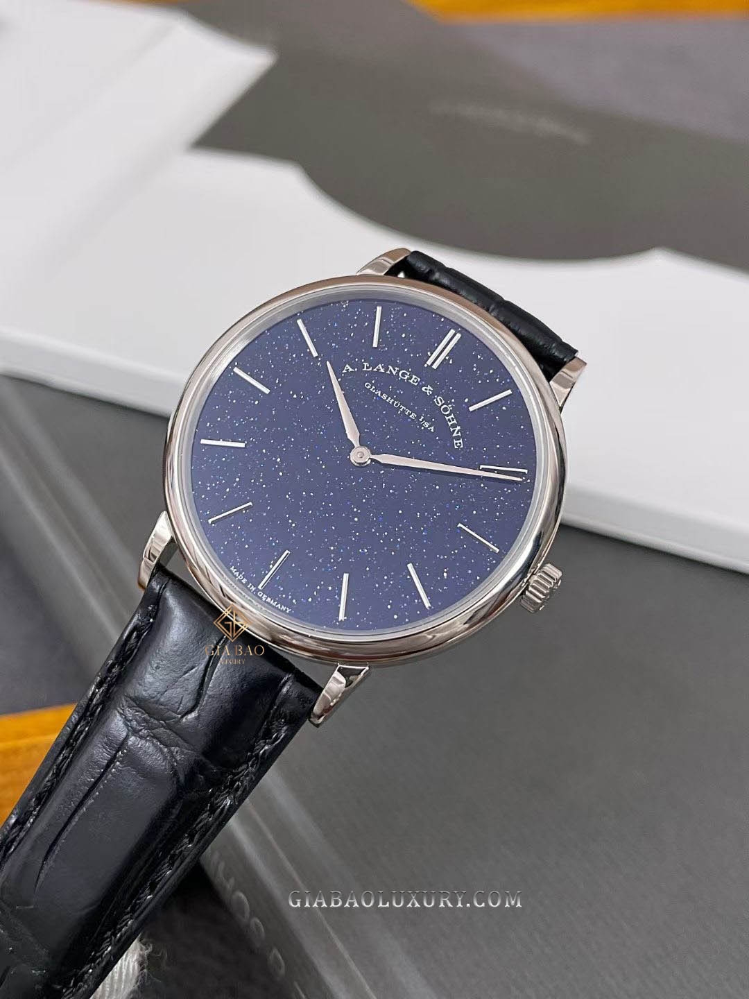 Đồng Hồ A. Lange & Söhne Saxonia 205.086