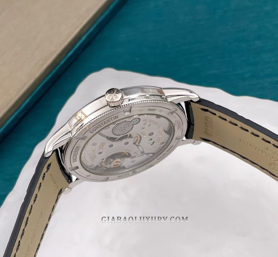 Đồng Hồ Vacheron Constantin Traditionnelle 82172/000P-9811