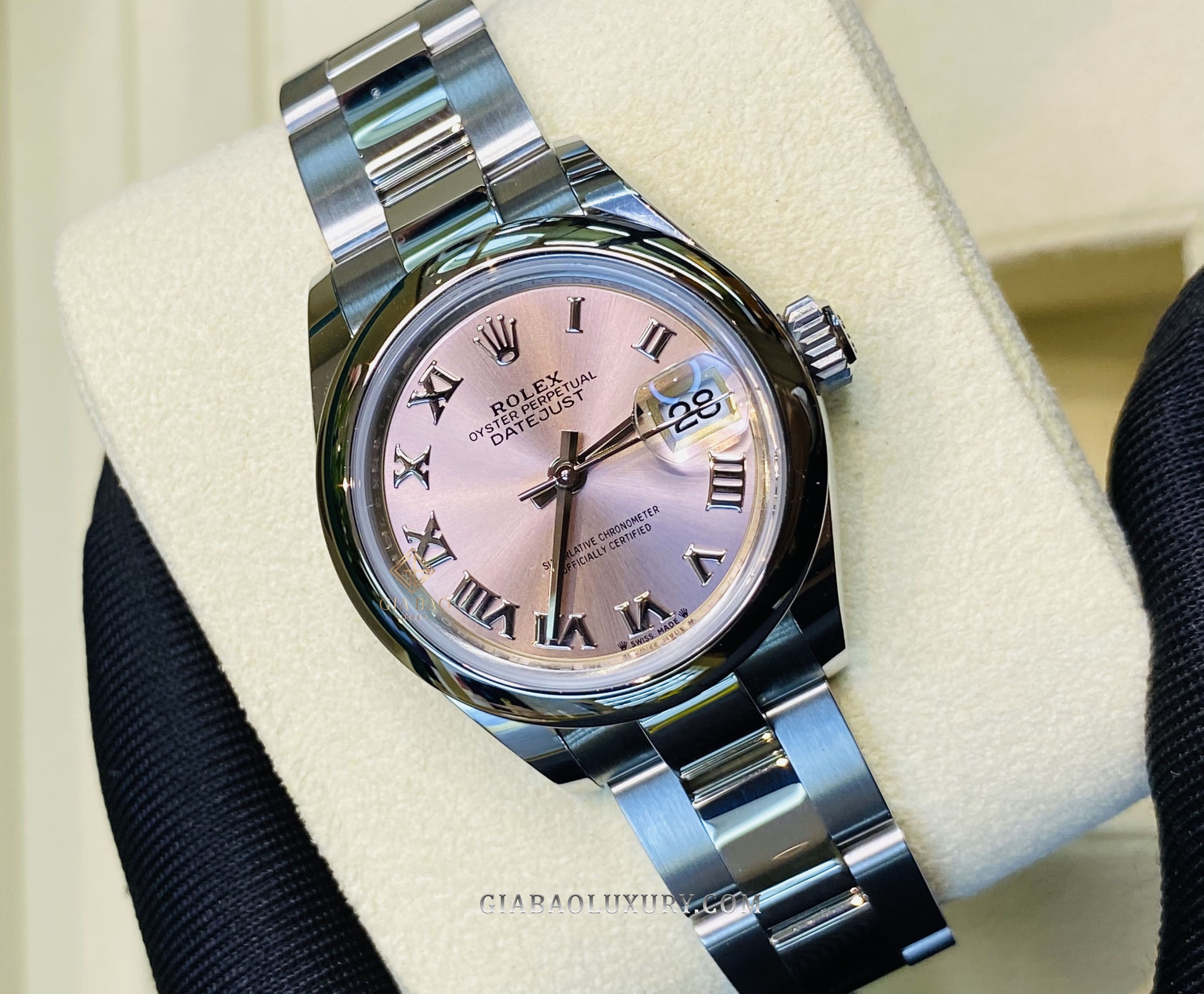 Đồng Hồ Rolex Lady-Datejust 28 279160 Mặt Số Hồng Cọc Số La Mã Dây Đeo Oyster