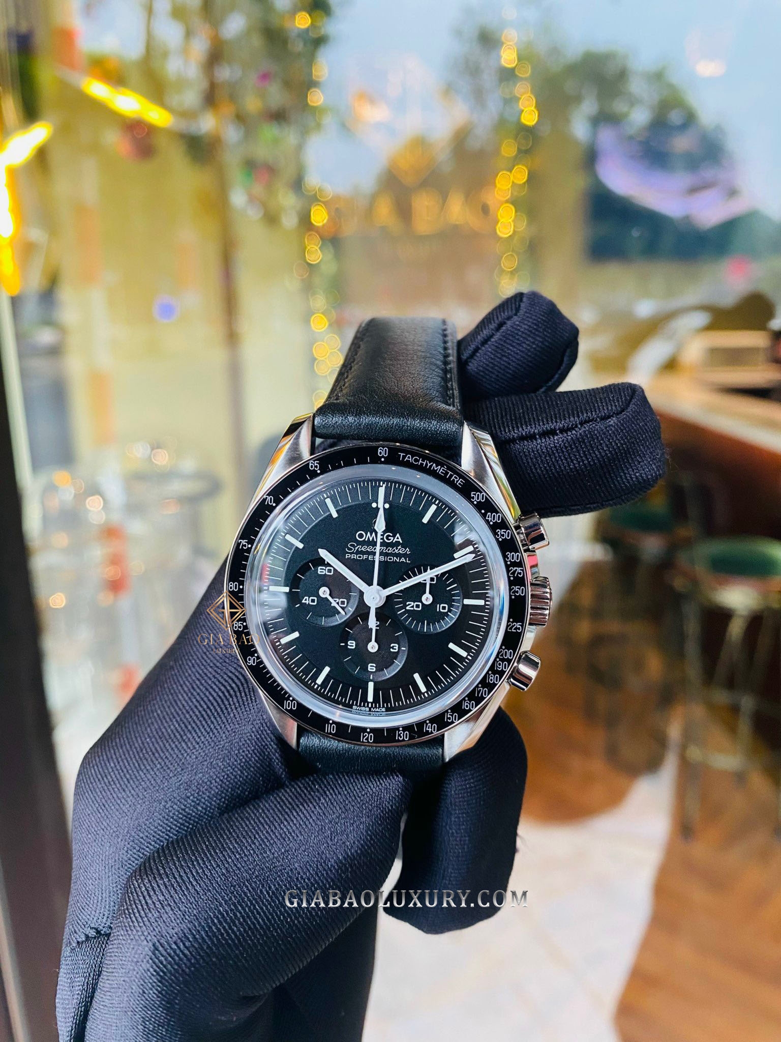 Đồng Hồ Omega Speedmaster Professional 310.32.42.50.01.002