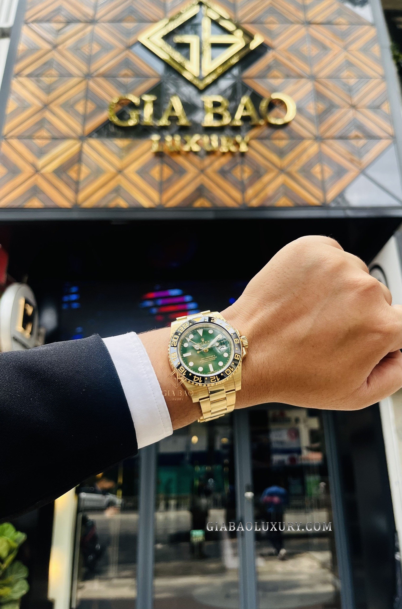 Đồng Hồ Rolex GMT Master II 116718LN Mặt Số Xanh Lá