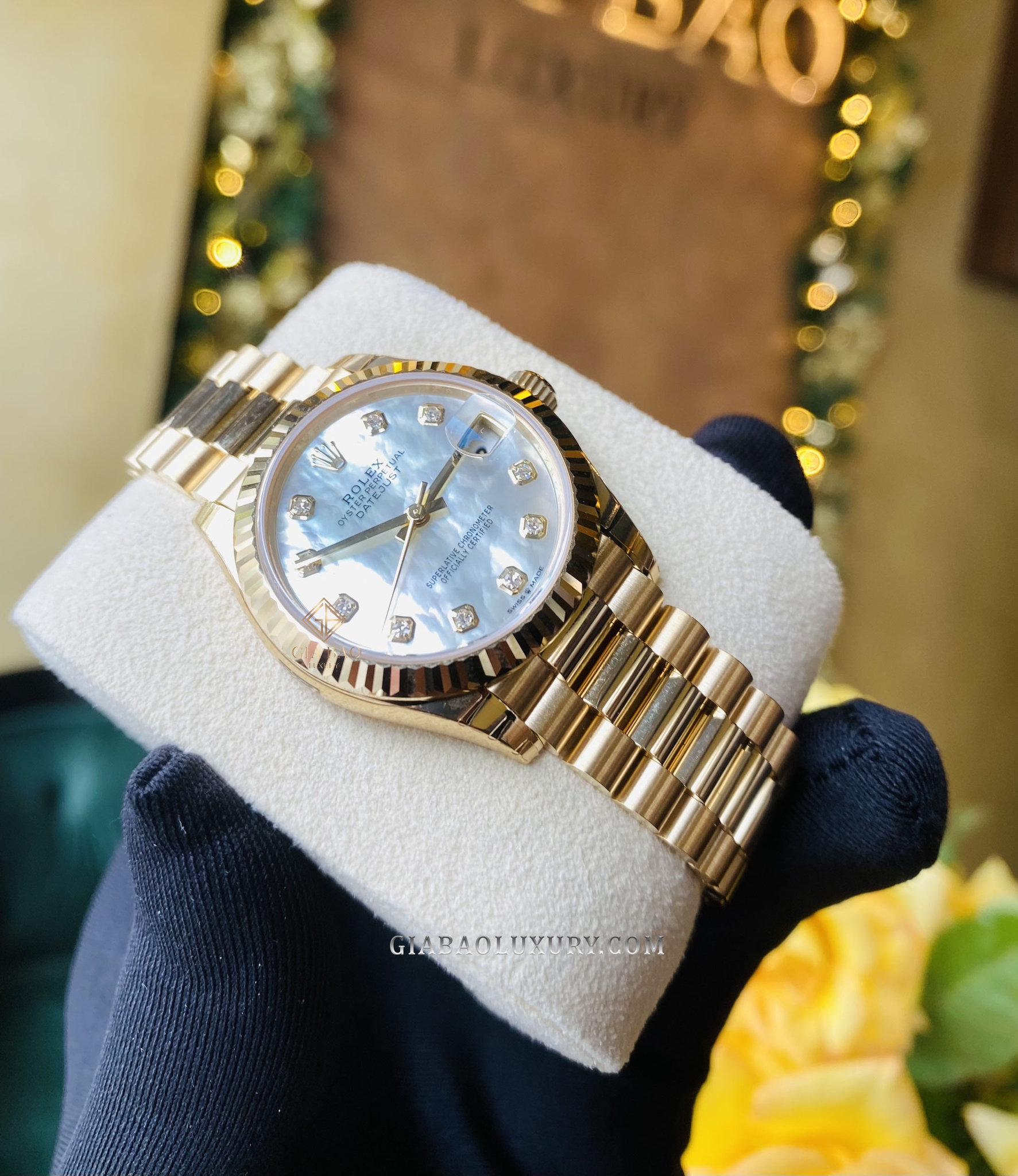 Đồng Hồ Rolex Lady Datejust 278278 Mặt Số Vỏ Trai Trắng