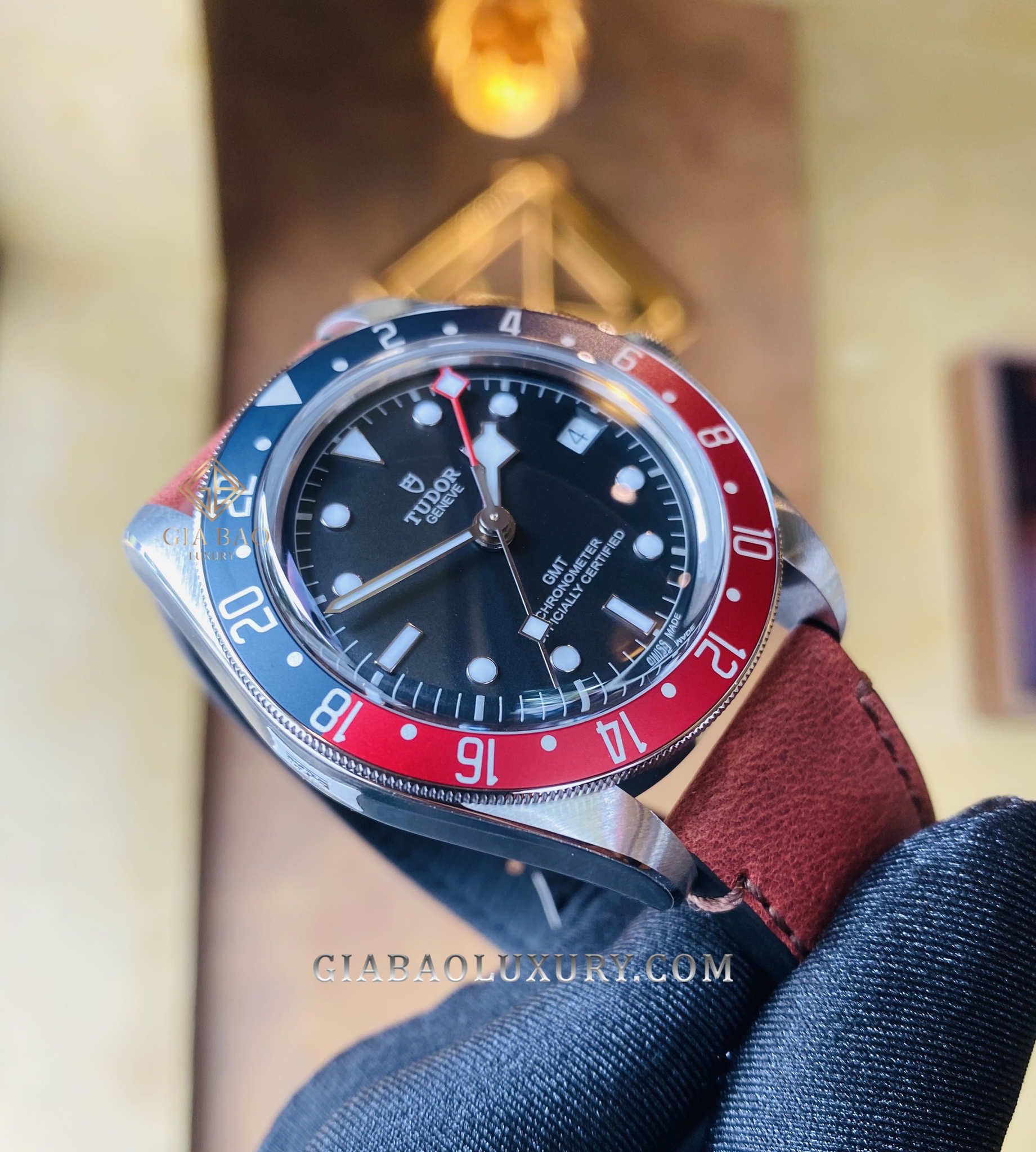 Đồng Hồ Tudor Black Bay GMT 79830RB-0002