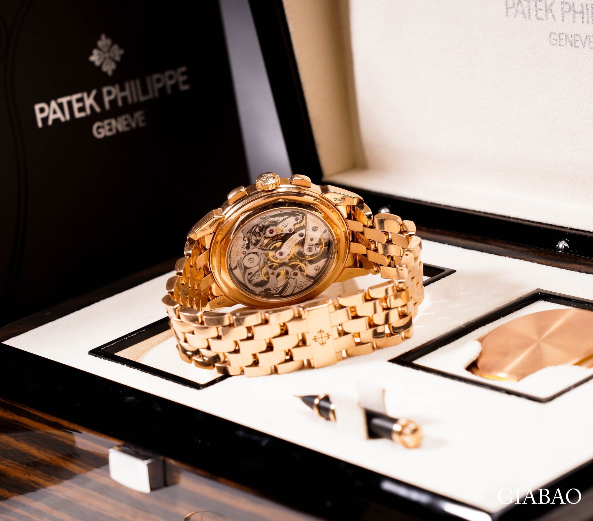 Đồng Hồ Patek Philippe Grand Complications 5270/1R-001