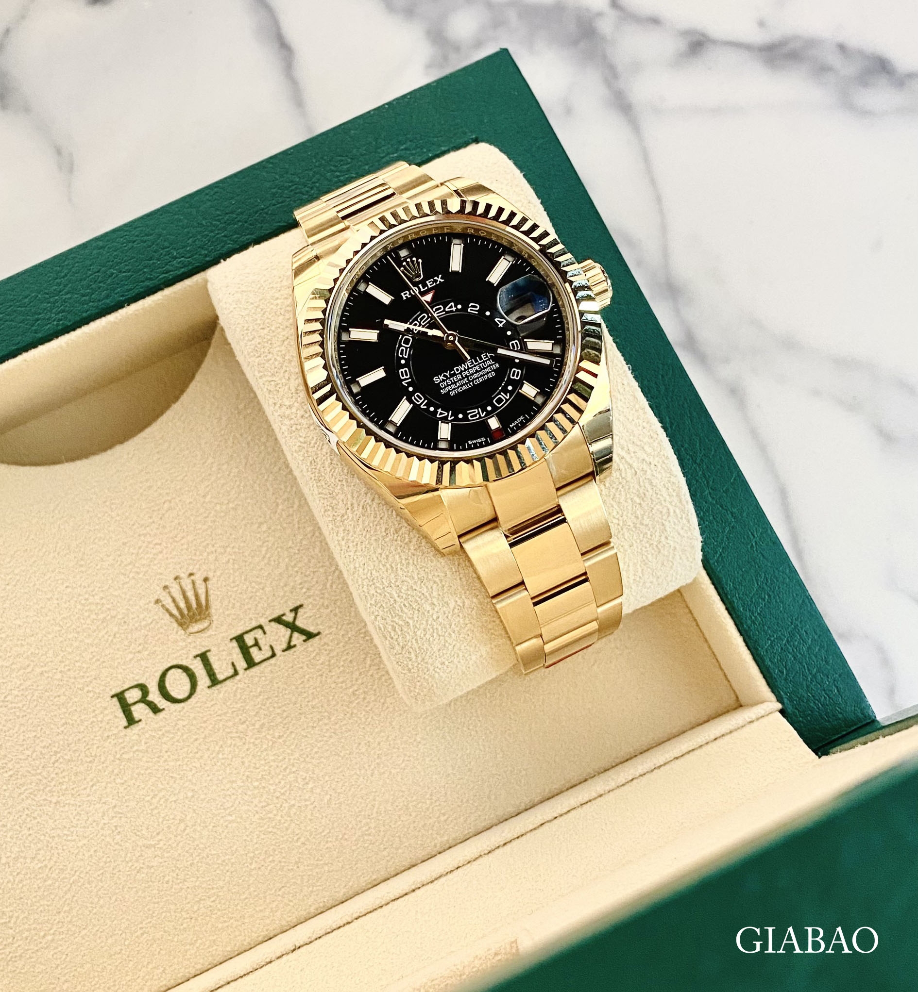 Đồng Hồ Rolex Sky Dweller 326938 Mặt Số Đen