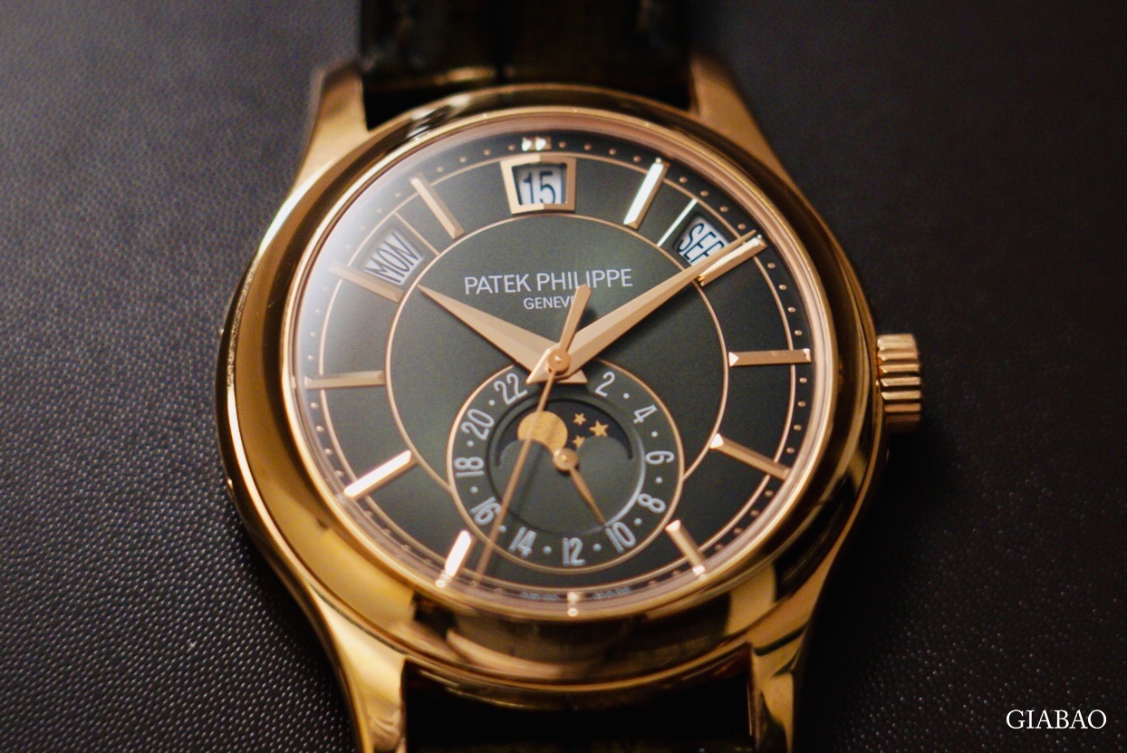 Đồng Hồ Patek Philippe Complications 5205R-011