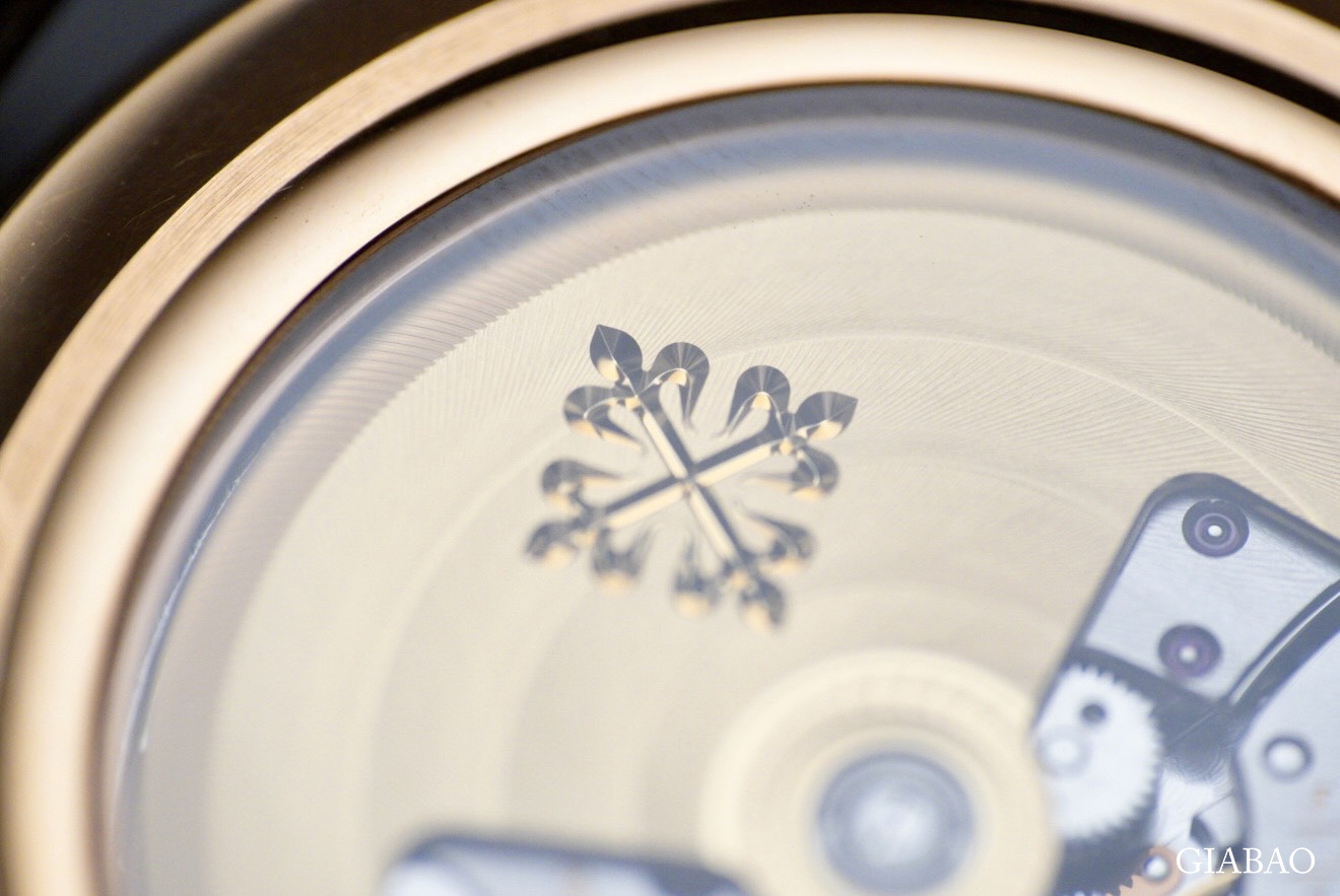 Đồng Hồ Patek Philippe Complications 5205R-011