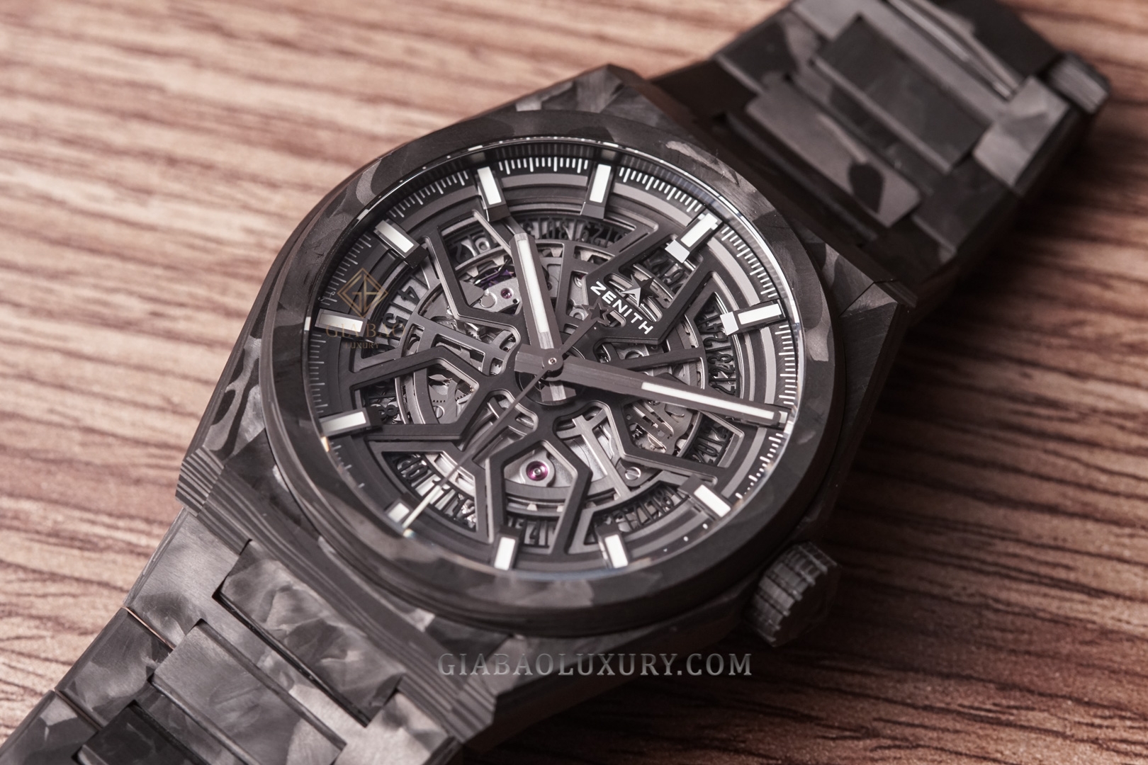 Review đồng hồ Zenith Defy Classic 10.9001.670/80.M9000 