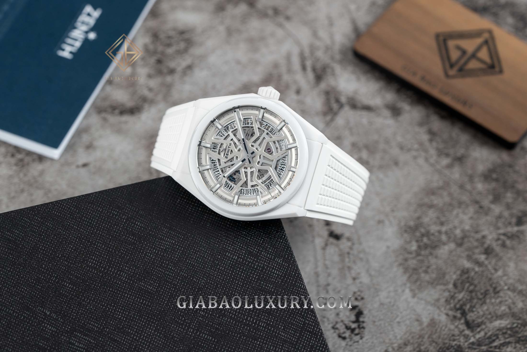 Zenith Defy - Kẻ dẫn đường cho Royal Oak?