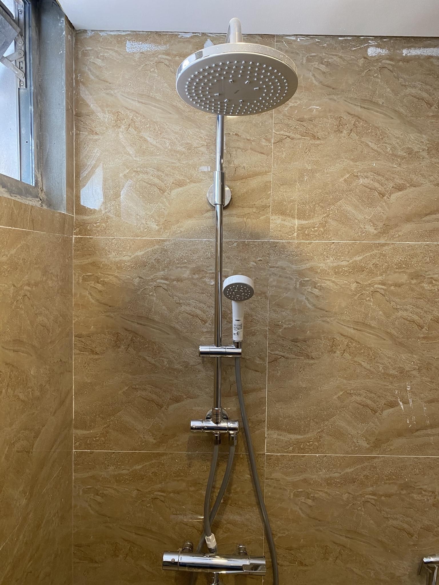 Vòi Sen Cây TOTO TBW04401J