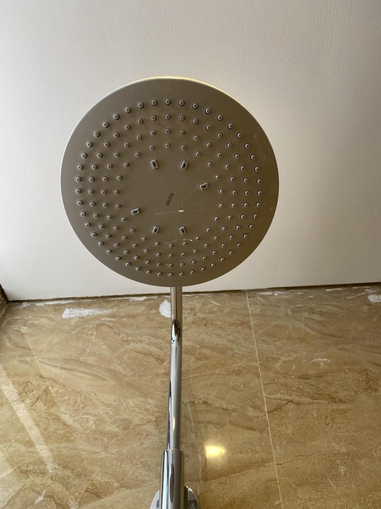 Vòi Sen Cây TOTO TBW04401J