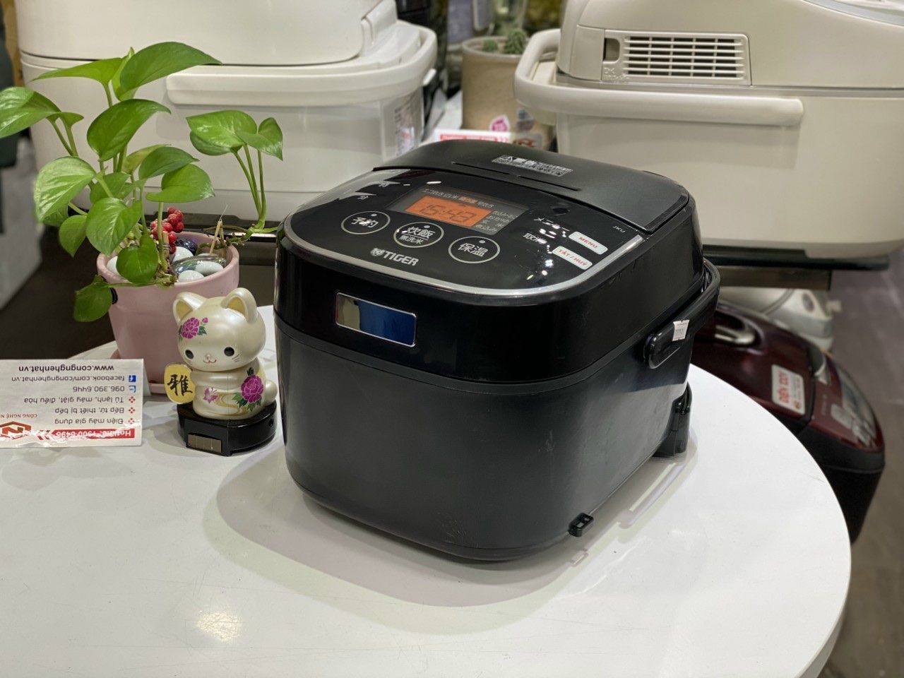 Nồi cơm điện cao tầng áp suất Tiger JKU-A550