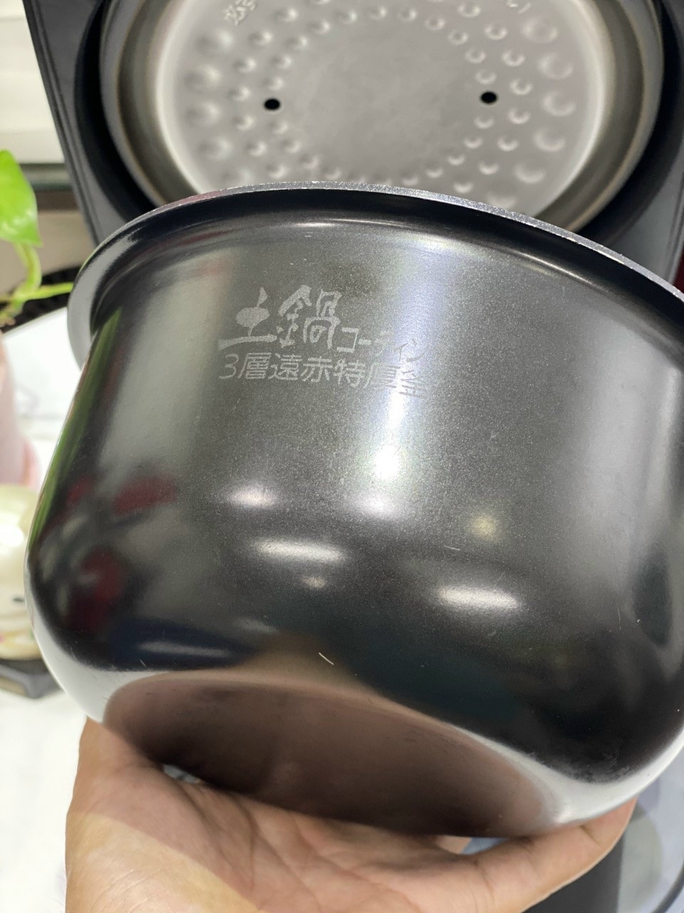 Nồi cơm điện cao tầng áp suất Tiger JKU-A550