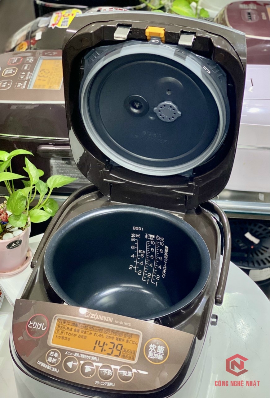 Nồi cơm điện cao tần áp suất Zojirushi NP- BI18KS