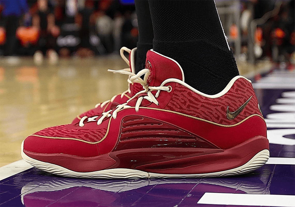 sự hoàn hảo của Nike KD 16