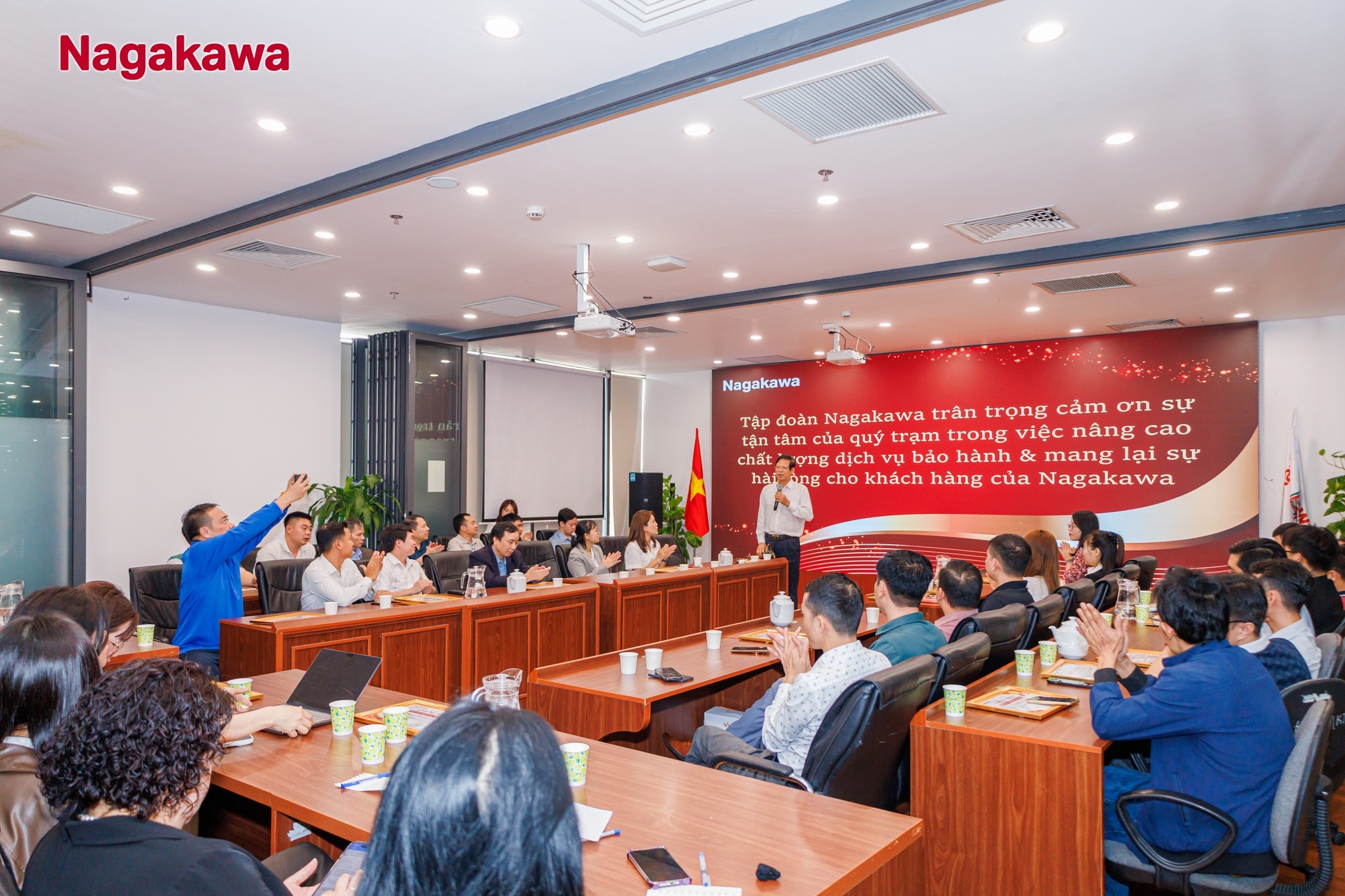 NAGAKAWA TỔ CHỨC THÀNH CÔNG CHUỖI HỘI NGHỊ “TRẠM BẢO HÀNH ỦY QUYỀN NAGA 2026”: CẬP NHẬT CHÍNH SÁCH MỚI - MỞ RỘNG CƠ HỘI TĂNG TRƯỞNG