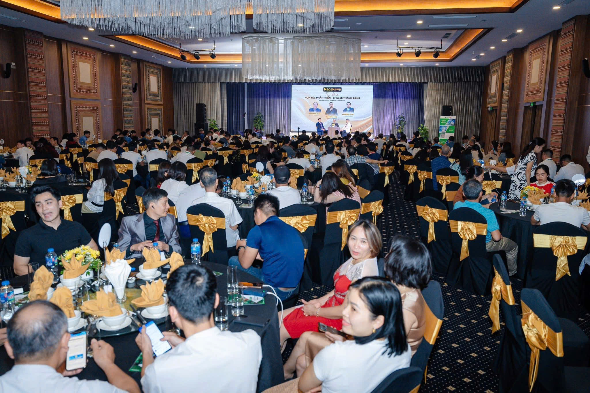 CÙNG NAGAKAWA CHINH PHỤC ĐỈNH CAO: TỌA ĐÀM HỢP TÁC PHÁT TRIỂN - CHIA SẺ THÀNH CÔNG