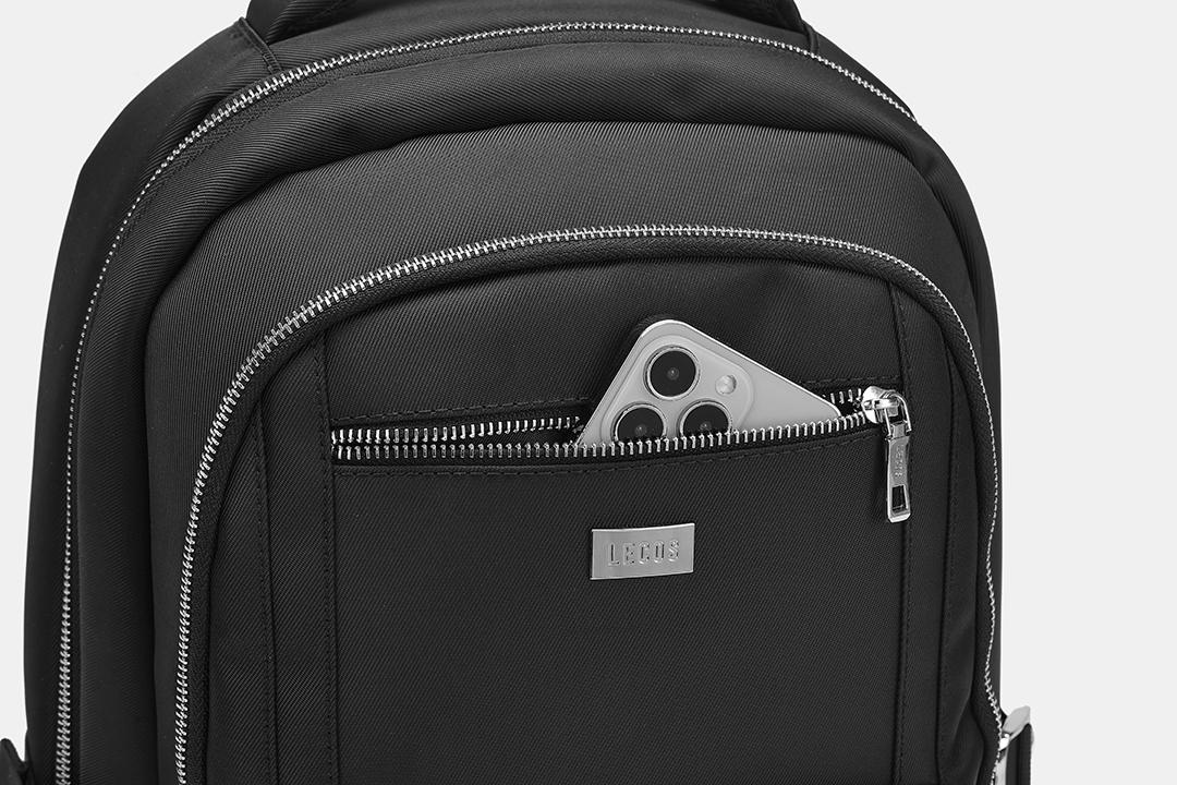 Được chế tác từ chất liệu vải Oxford cao cấp, LECOS - LBH2 mang đến cảm giác mềm mại, bền bỉ và dễ dàng vệ sinh