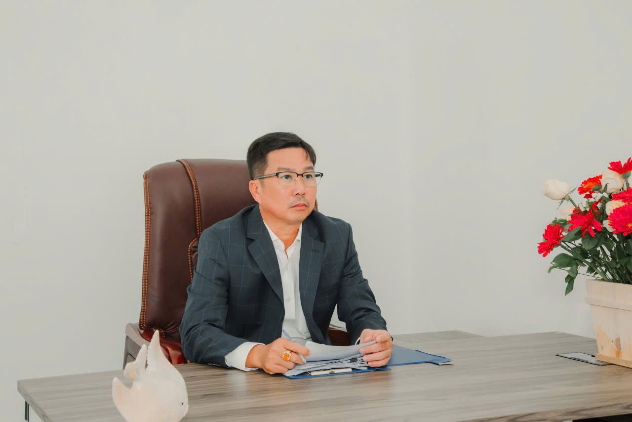 Nhà sáng lập Nguyễn Hữu Chí Khoa
