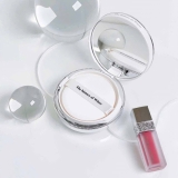 SET PHẤN NƯỚC WHOO TRẮNG TẶNG KÈM SON + 2 LÕI