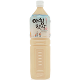 Nước gạo rang Woongjin Hàn Quốc Chai 1,5 lít