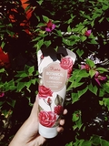 Sữa rửa mặt tạo bọt tinh chất hoa hồng Fiore dành cho da khô 120g