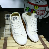 Outlet Converse classic thấp cổ vải trắng COUT208
