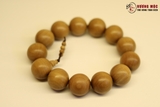 Vòng gỗ Đàn Hương Ấn Độ 18mm - 13 hạt trên 100 năm tuổi