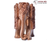 Voi chạm khắc gỗ đàn hương
