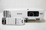 Máy chiếu Epson EB-2265U