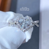 EM153 - Nhẫn cầu hôn, heart cut, 1.0 carat - Lucy Jewelry